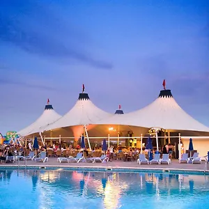Hotell Globales Bouganvilla